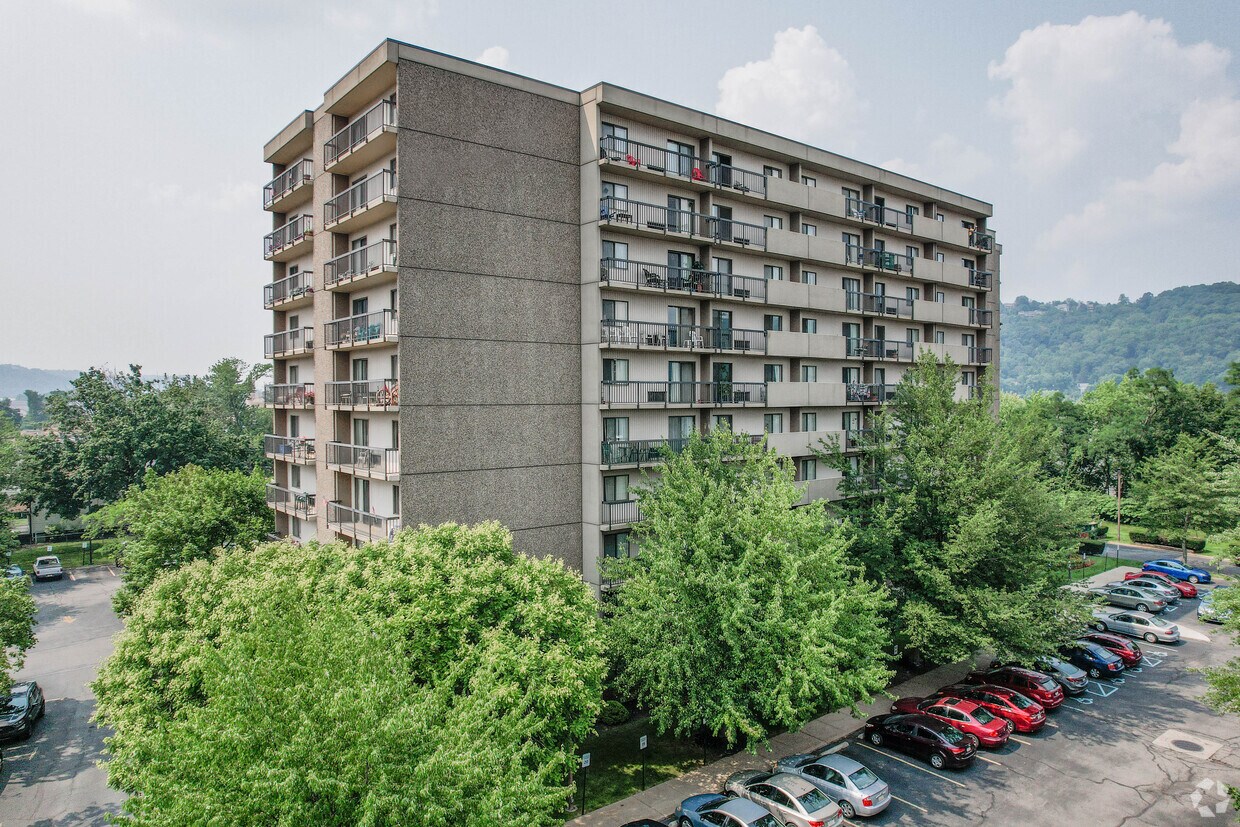 Coraopolis Towers Restricted 62+ 951 First Ave Coraopolis