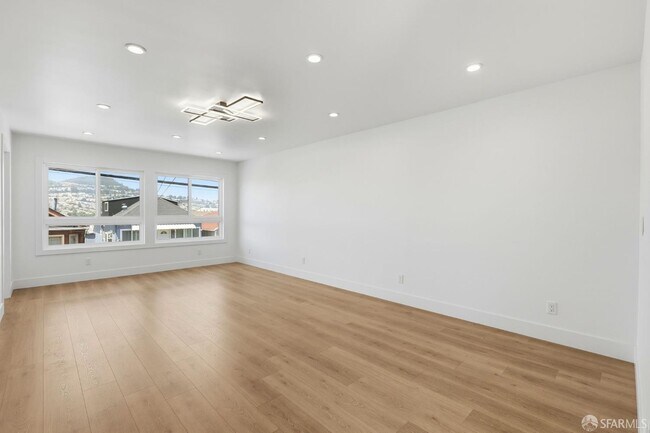 Foto del edificio - 329 Grafton Ave