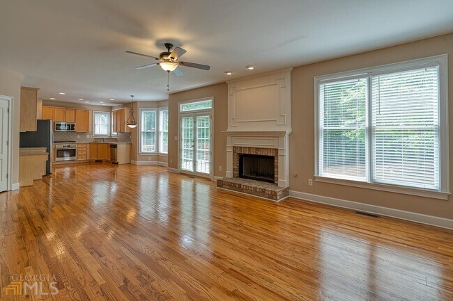 Building Photo - 155 Wentworth Terrace