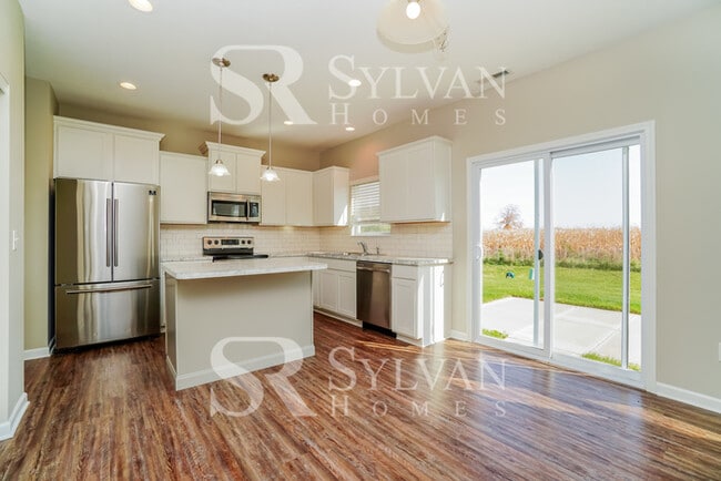 Building Photo - Living where You Love is Good for your Heart!