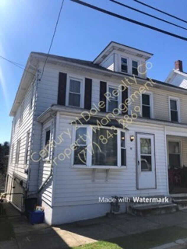 Primary Photo - 3 Bedroom Home in Red Lion School District