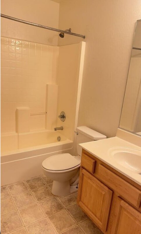 Foto del edificio - 7451 E Mountain Dr