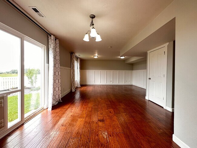 Foto del edificio - Amazing Lakeview Home in Lehi!