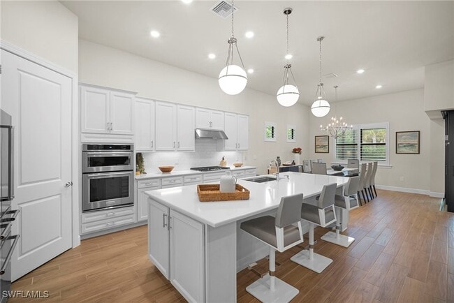 Foto del edificio - 9774 Everglades Dr