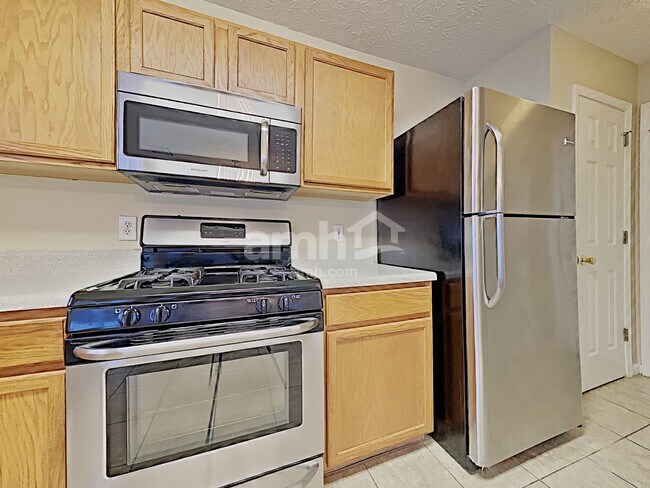 Foto del edificio - 836 Windcroft Cir NW