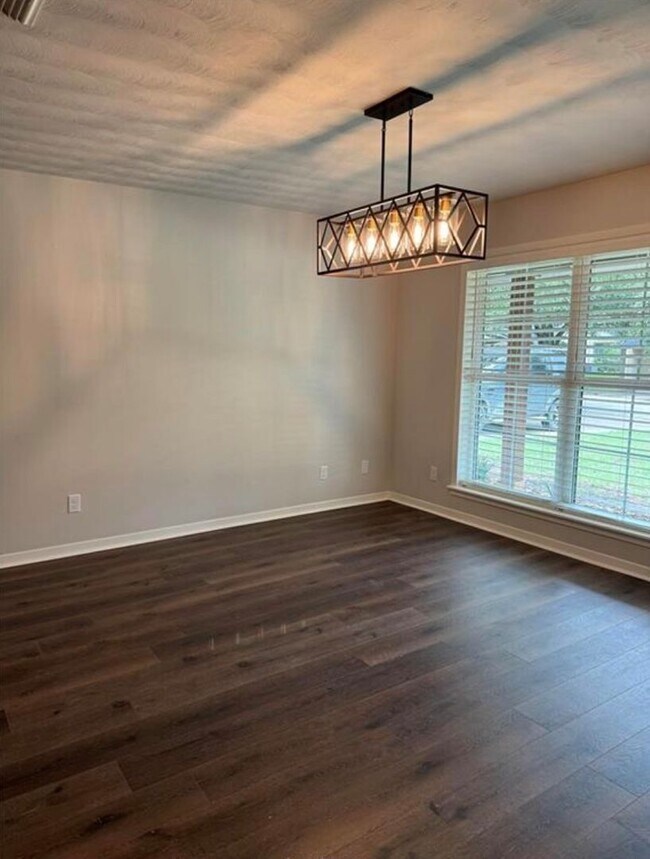 Foto del edificio - Adorable 3 Bed/3 Bath Rancher in Bryan Ava...