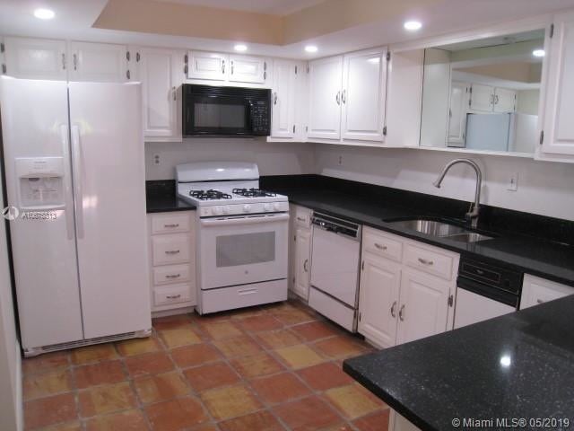 Building Photo - 6524 SW 114th Pl