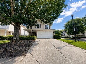 Building Photo - 2195 Highland Gate Dr