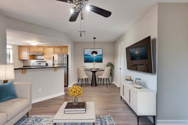 Foto del edificio - 2500 Burleson Rd