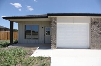 Building Photo - 4144 Long Creek Lane