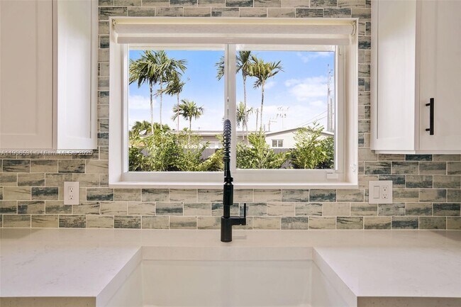 Foto del edificio - 6701 SW 49th Ter