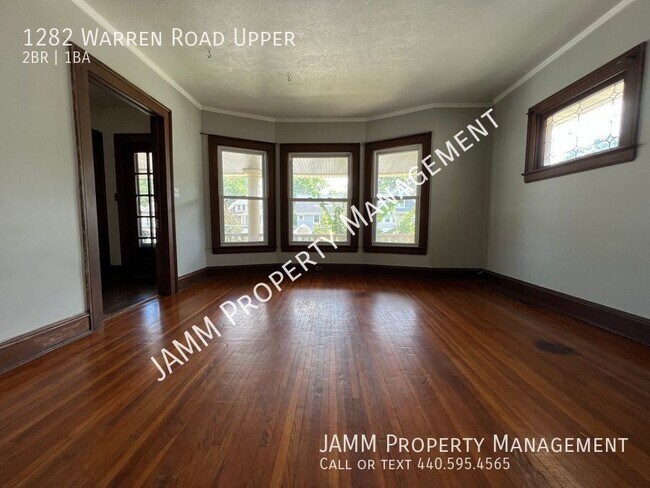 Foto del edificio - 2Bedroom Duplex(Upper) in Heart of Lakewood