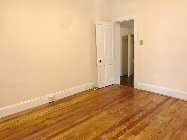 Living Room - 1719 Bank St