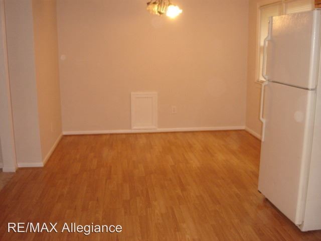 Building Photo - 3 br, 1.5 bath House - 5001 JEANNE STREET