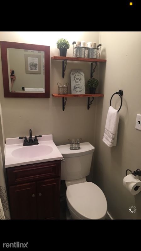 Building Photo - 3 br, 1 bath Condo - 33 Winter St 1 Unit 1