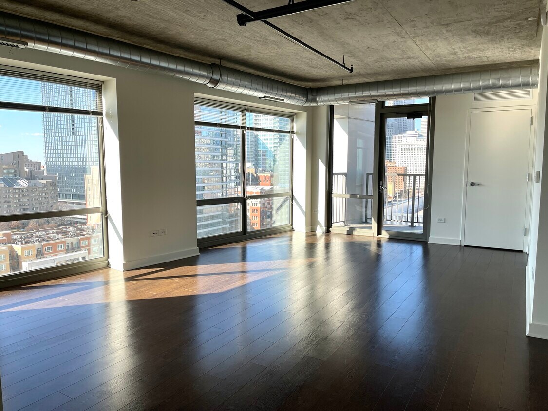 Foto principal - 800 S Clark St