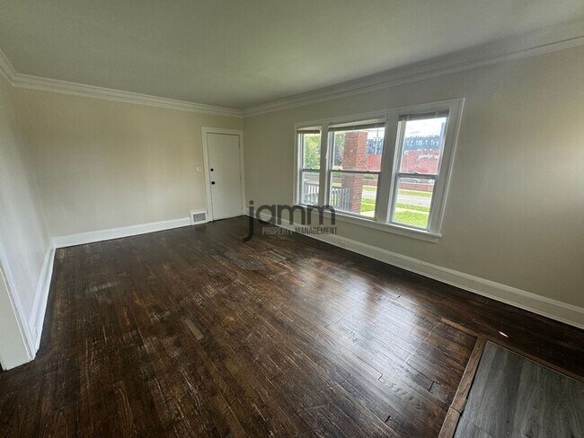 Foto del edificio - 3241 Kildare Rd