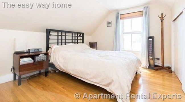 Building Photo - Inman Sq 2+ BR - Modern Kitchen