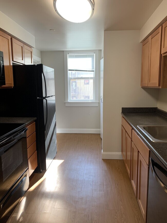 Foto del edificio - 72 Brookline St