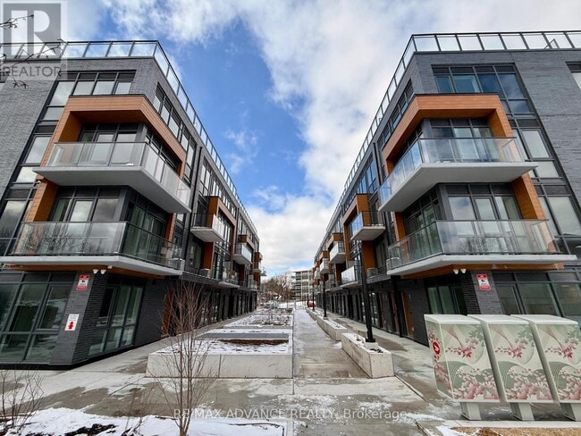 Building Photo - 73 Curlew Dr