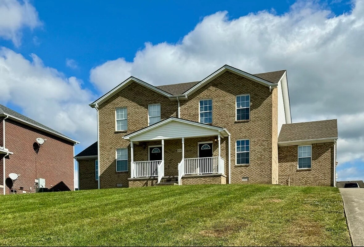 Foto principal - 634 Hampton Way