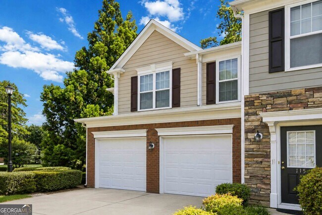 Building Photo - 105 Finchley Dr