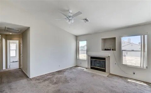 Foto del edificio - 5917 Briar Rose Ln