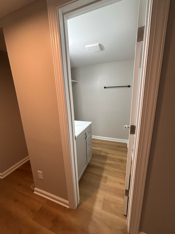 Building Photo - 626 Middle St