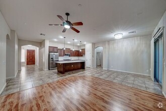 Building Photo - 3014 N 136th Dr