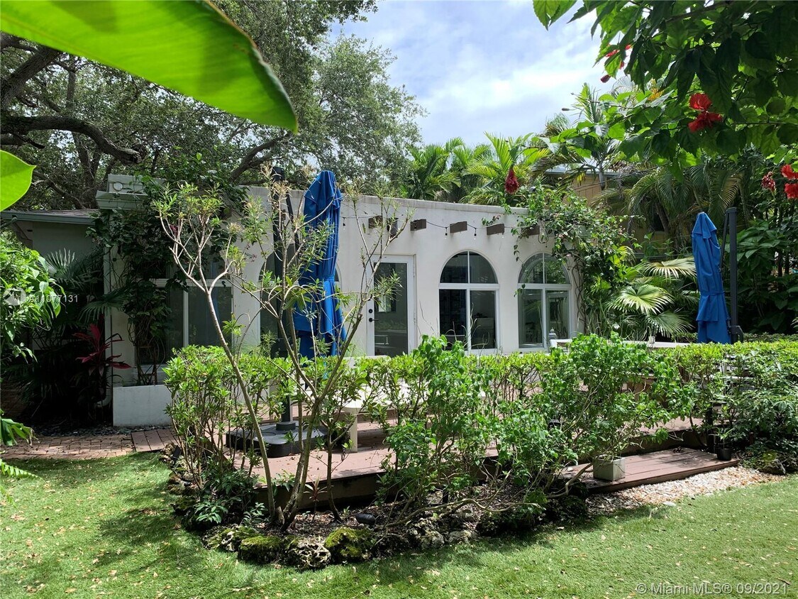 2245 Overbrook St, Miami, FL 33133 House Rental in Miami, FL