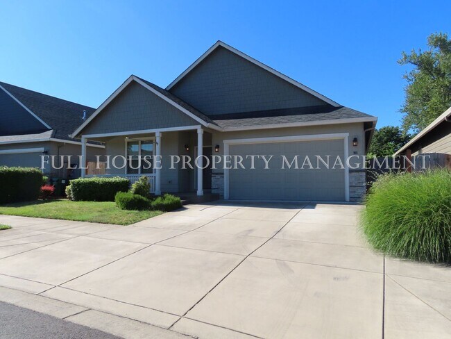 Foto del edificio - 3 br, 2 bath House - 914 Pennington Ct.