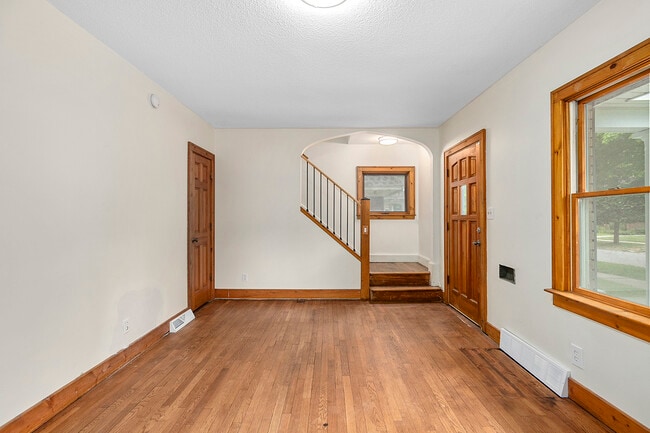 Foto del edificio - 2041 Francis Ave SE