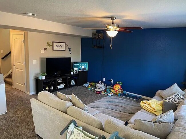 Foto del edificio - 5492 Hammond Dr