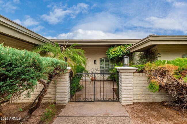 Foto del edificio - 6516 E Maverick Rd