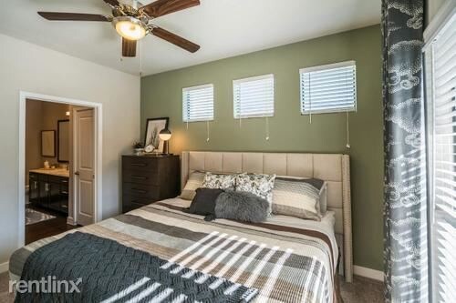 Building Photo - 1 br, 1 bath  - 25959 Westheimer Pkwy