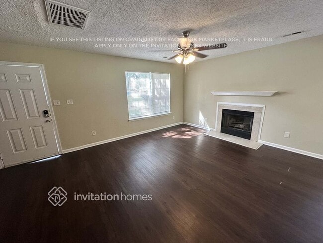 Building Photo - 9808 Aviary Hill Way