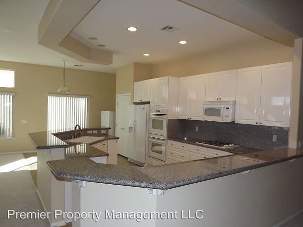 Building Photo - 3080 Viale Marco Polo