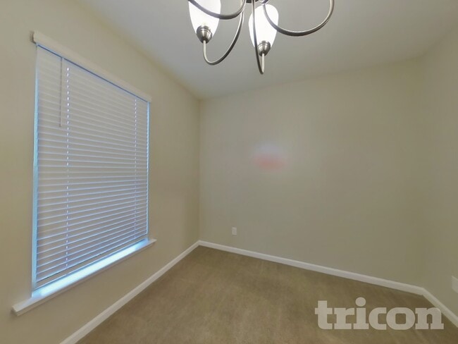 Building Photo - 174 Southwind Cir