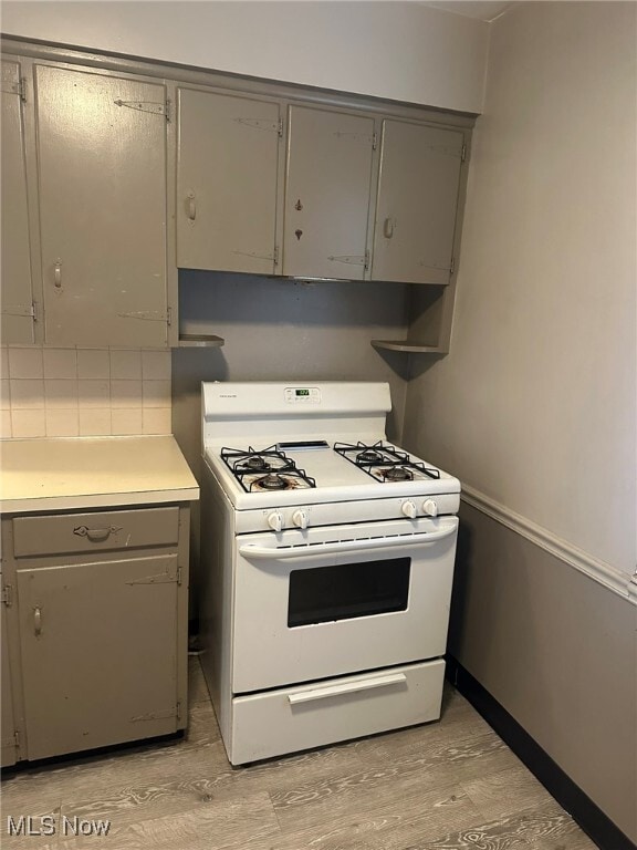 Building Photo - 1795 Tanglewood Dr