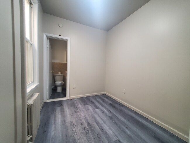 Foto del edificio - 87 W 20th St