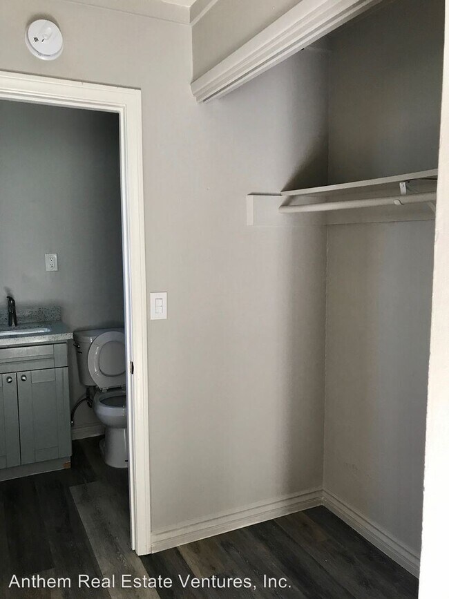 Foto del edificio - 2555-2555 Crestline Dr