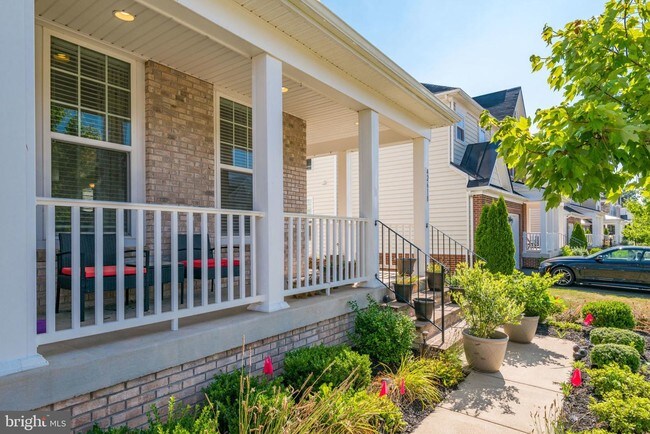 Building Photo - 42618 Stratford Landing Dr