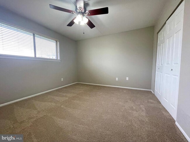 Foto del edificio - 304 Stony Way