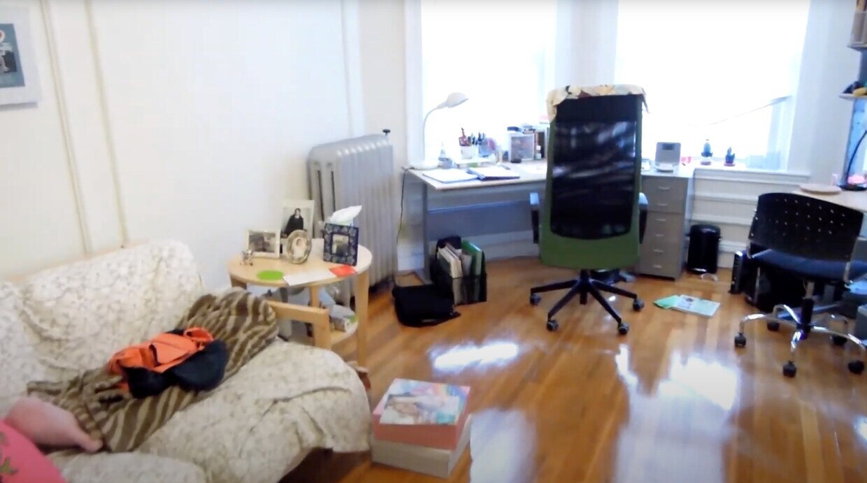 Building Photo - 92 Maple St