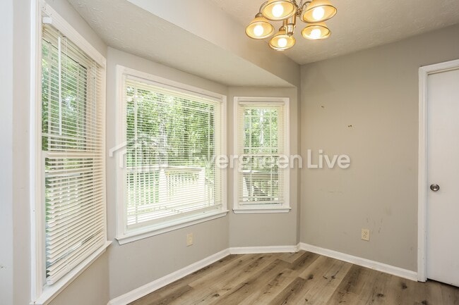 Foto del edificio - 3631 Pennington Dr SE