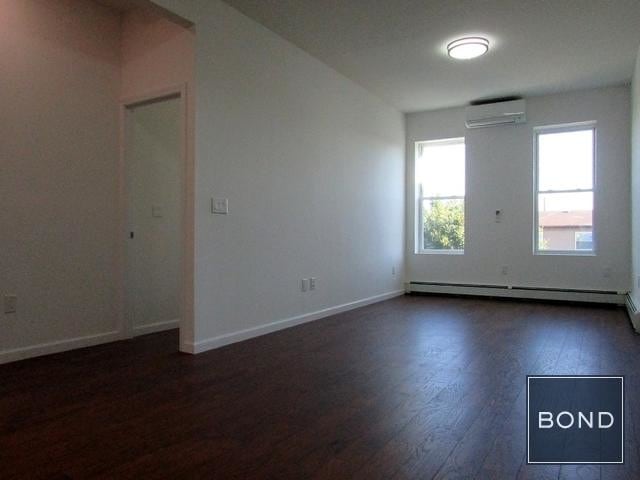 Building Photo - 455 Jerome St