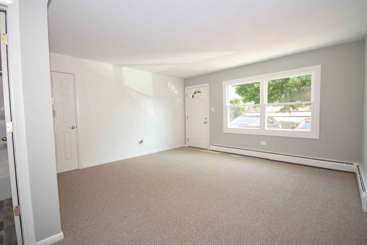 Building Photo - 5810 107th Ct Way