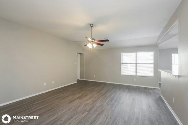 Building Photo - 143 Triumph Rd, Dallas, TX 75241
