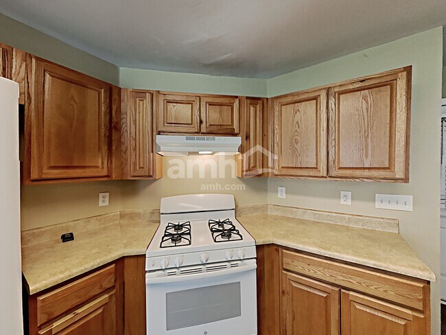 Building Photo - 1525 Jade Cove Drive