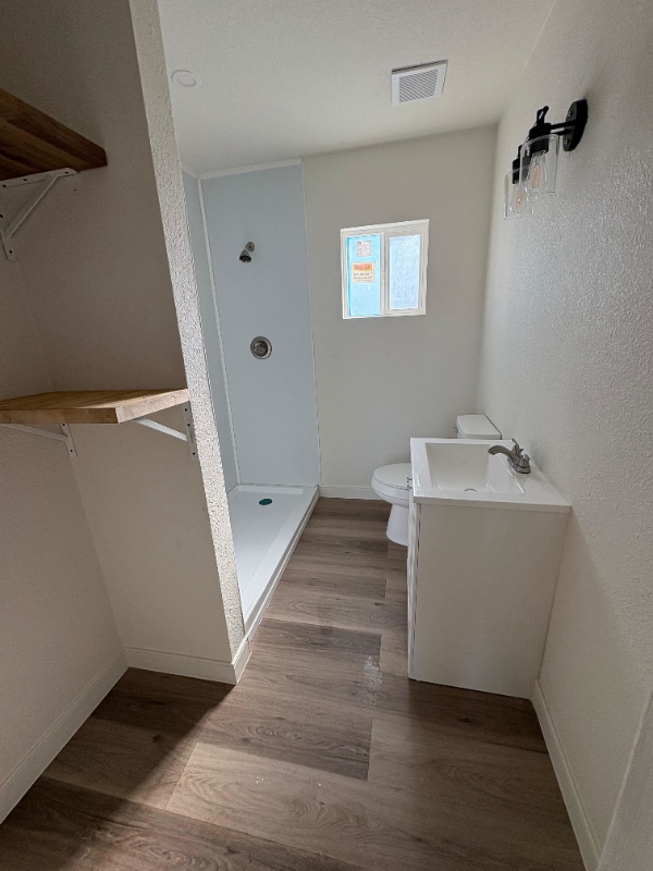 Foto del edificio - 4016 Tompkins Rd